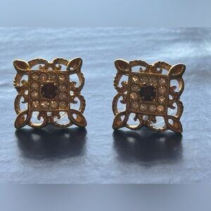 Vintage Avon earrings